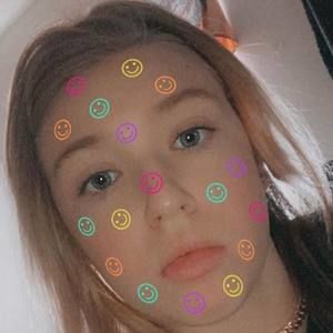 Meet your Posher, Hailey